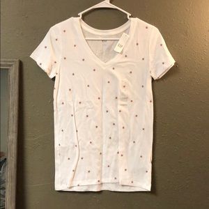 Gap Heart Graphic Tee